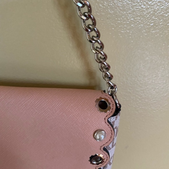 Karl Lagerfeld Elsa Scalloped Leather Bag - Picture 10 of 15